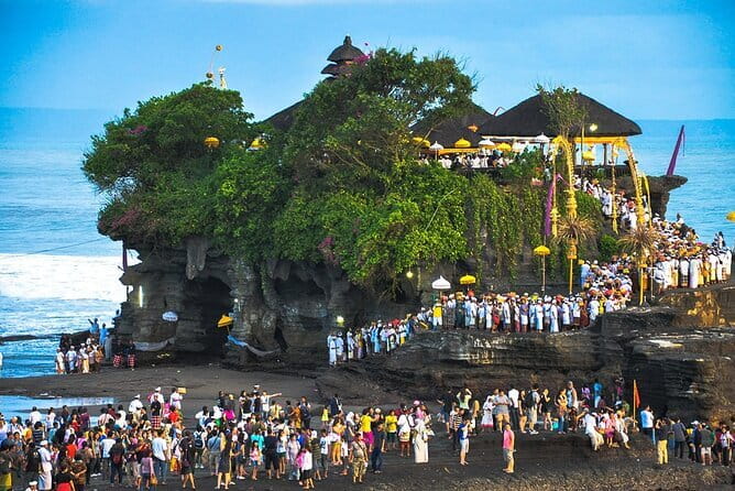 2D1N Ijen Blue Fire and Mount Bromo Sunrise Tour from Bali - What the price includes, and what it does not