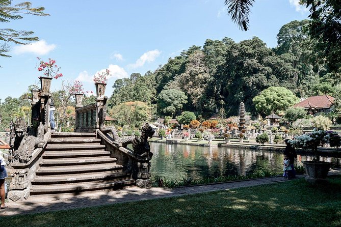 Amazing Private Tour: Lempuyang temple, Tirta gangga, Tukad cepung waterfall - What the $60 price really covers