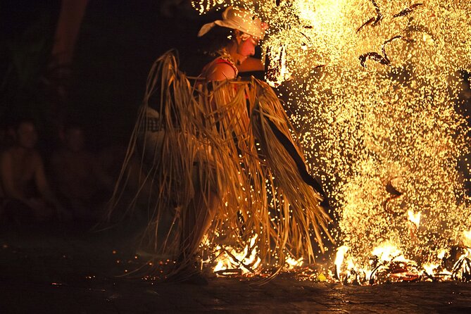 An Evening of Bali Traditional Dance - Practical comfort tips for the open-air theater