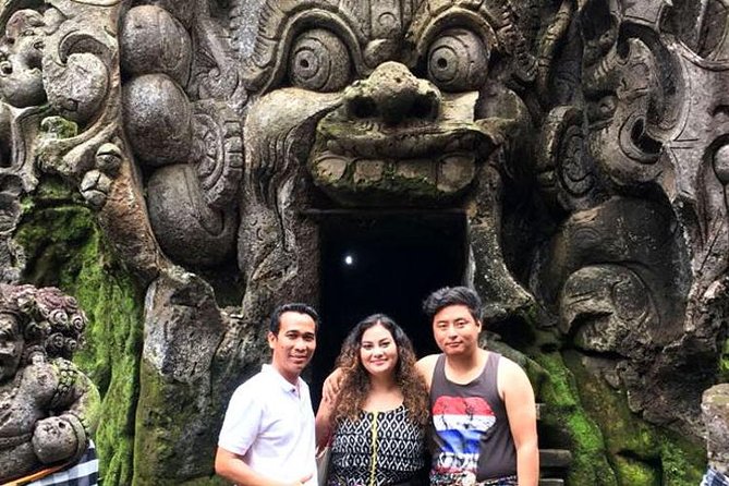 Bali Full Day Tour - Bali Temple Tour - Batubulan and the 9:30 Barong and Kris performance