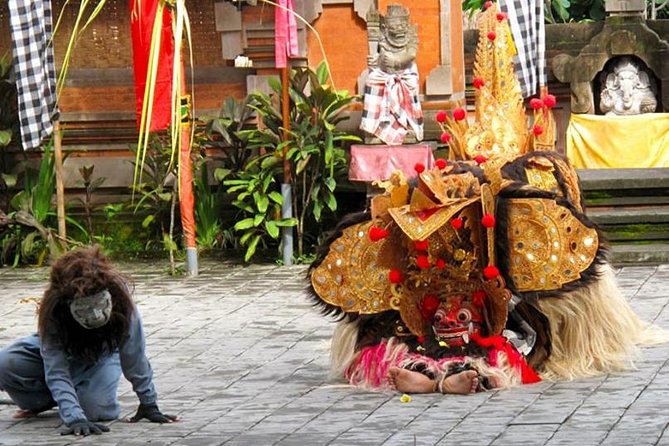 Bali Full Day Tour – Ubud and Batur Volcano - Celuk silver and Tohpati batik