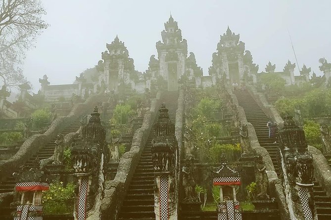 Bali Instagram Tour from Your Hotel (Private & Full-day) - Rice terraces, temples, and Ubud stops