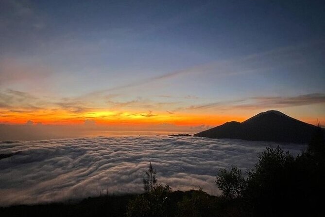 Bali Mount Batur Sunrise Hike and Natural Hot Spring - The 2 to 3 a.m. hotel pickup