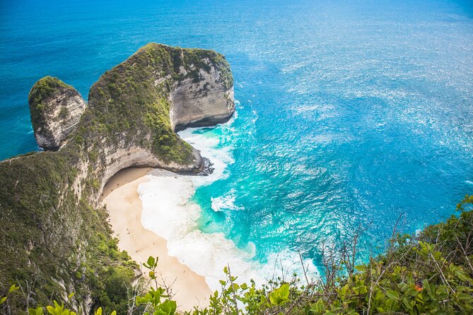 Bali Nusa Penida West Private All-Inclusive Tour - Kelingking Beach gives you the famous photograph