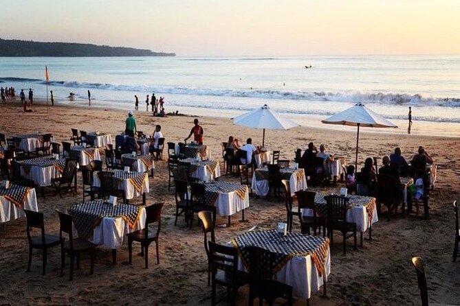 Bali Romantic Seafood Dinner under sunset jimbaran Beach - Private transport, timing, and group size