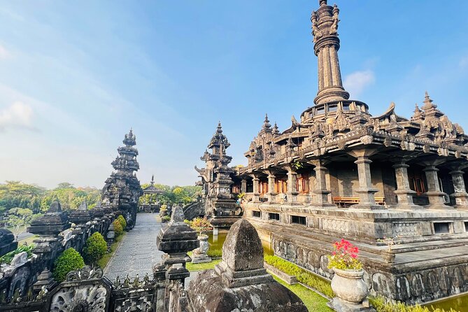Bali Street Food Tour - What the guides add to the meal