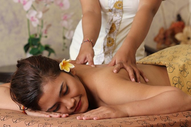 Balinese Traditional Massage and SPA Treatment 2 hours including pick up hotel - The welcome drink and foot ritual