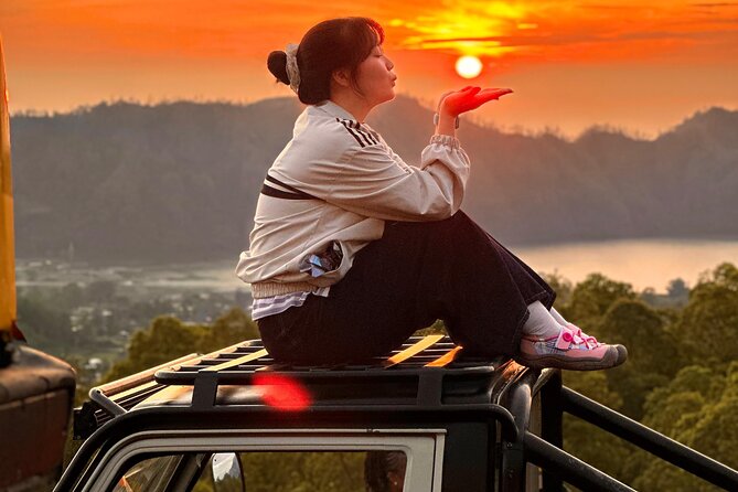 Batur 4WD Jeep Sunrise and Kintamani Cafe Hopping - A private start before sunrise