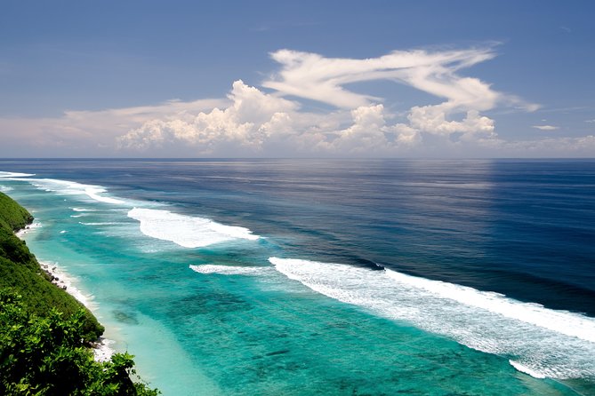 Best Bali Beaches - Uluwatu Temple - FREE Wi-Fi - Uluwatu Temple is the day’s main event