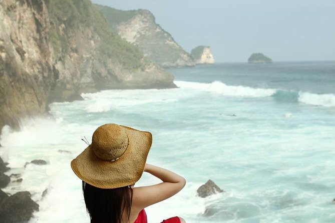Best Bali Beaches - Uluwatu Temple - FREE Wi-Fi - Why the $28 price can be good value