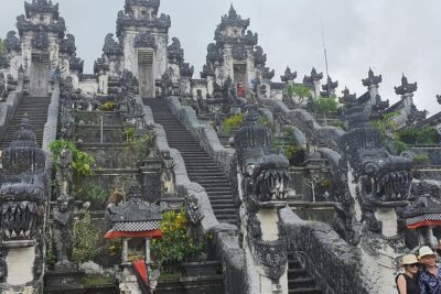 East Bali’s Icons Tour Lahangan sweet Sunrise And Gate of Heaven
