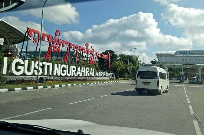 Exclusive Bali Airport Arrival to Hotel Transfer - Luggage limits deserve attention before booking