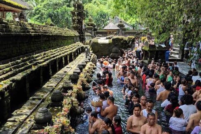 Favorite Sites of Ubud Daytrip - Tegenungan Waterfall in a 30-minute stop