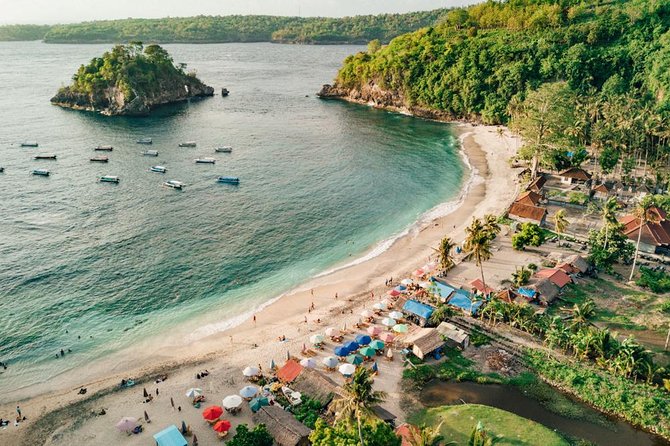 Have fun 1 day in Nusa Penida: snorkeling, kelingking & broken beach incl lunch - The early start from south Bali