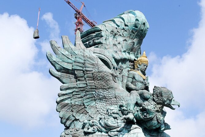 Indonesia: Garuda Wisnu Kencana - Meeting Wisnu and Garuda above Bali