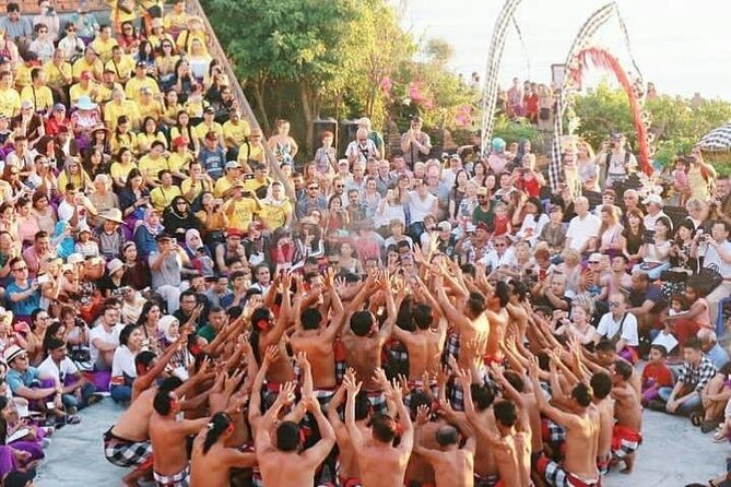 Kecak fire dance and uluwatu temple tour - free wifi - What the $28 price really covers