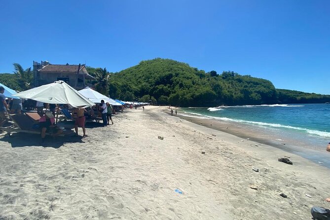 Legendary Scenic Spots Of Nusa Penida Private Guided Day Tour - The guide and language question