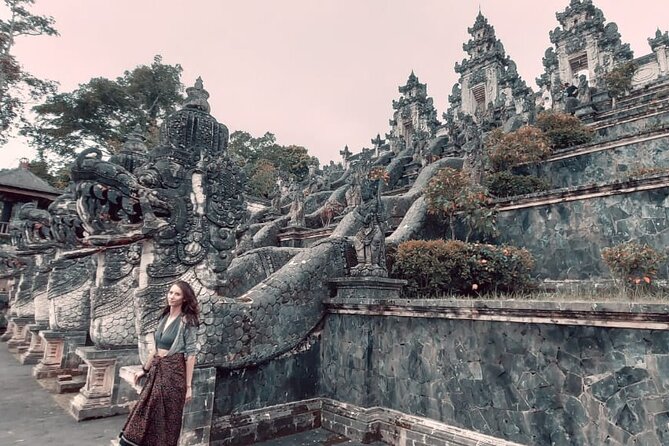Lempuyang Gate of Heaven and City Tour - Lempuyang’s split gate and the Mount Agung view
