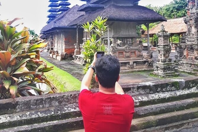 North Bali: Sekumpul Waterfalls and Ulun Danu Temple Tour - What the $22.50 price really covers