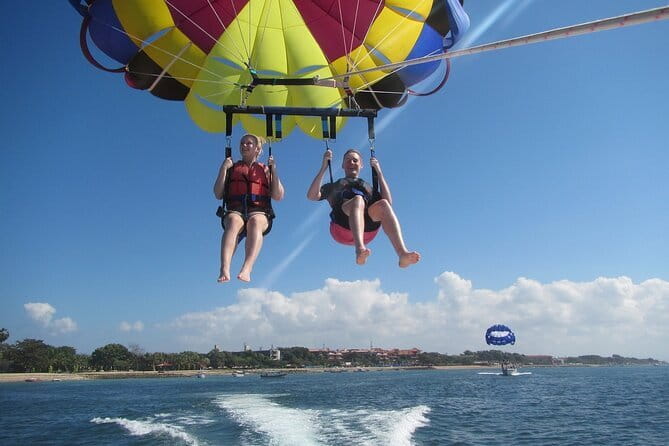 Nusa Dua Marine Jet Ski and Parasailing Adventure with Hotel Pick up - The six-minute parasail flight