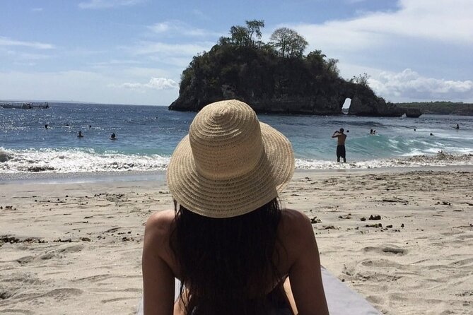 Nusa Penida 2 Day 1 Nights Guided Private Bali Tour - Lunch, then Teletubbies Hill