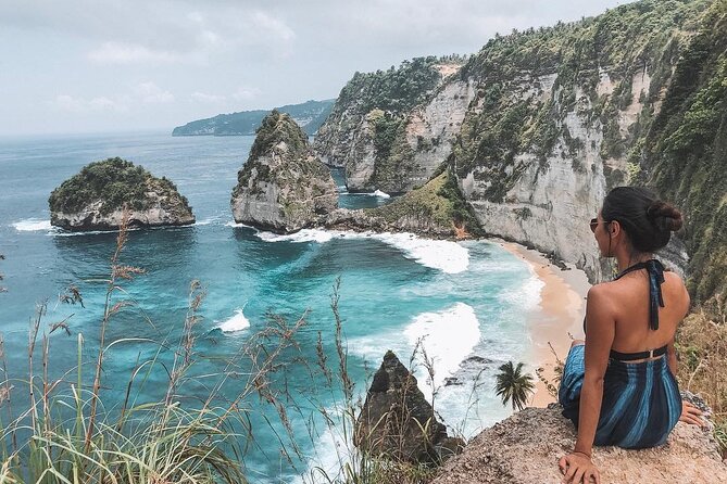 Nusa Penida Instagram Tour: The Most Iconic Spots (Private & All-Inclusive) - Rumah Pohon Tree House and the island from above