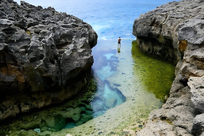 Nusa Penida Island Beach Tours with Snorkeling From Bali - Kelingking Beach: the famous view, not necessarily the famous hike