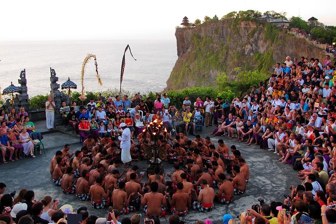 Padang-padang Beach and Kecak Firedance at Uluwatu Temple - Private transport, guides, and the pace of the day