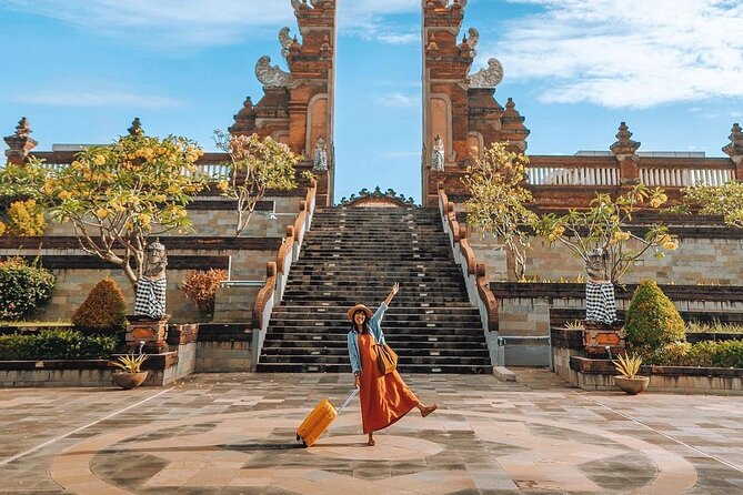 Private Arrival Transfer: Bali Airport to Kuta, Legian, Seminyak and Nusa Dua - The private car and what the $16 price covers