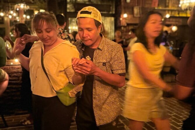 Private Salsa and Bachata Dance in Bali - From Meeting Point to Kuta Nightlife