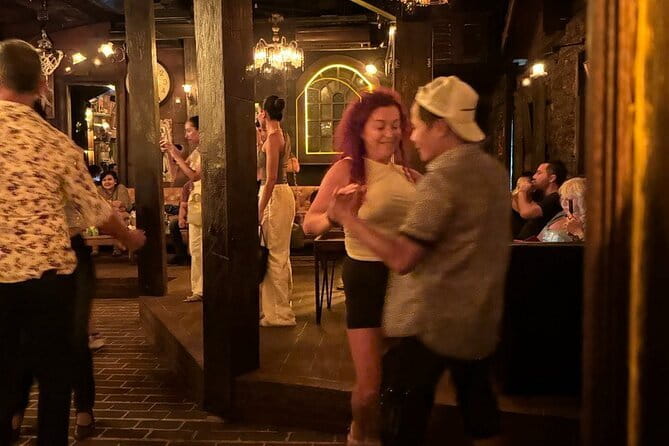 Private Salsa and Bachata Dance in Bali - The First Hour: Salsa, Bachata, and Casual Dance