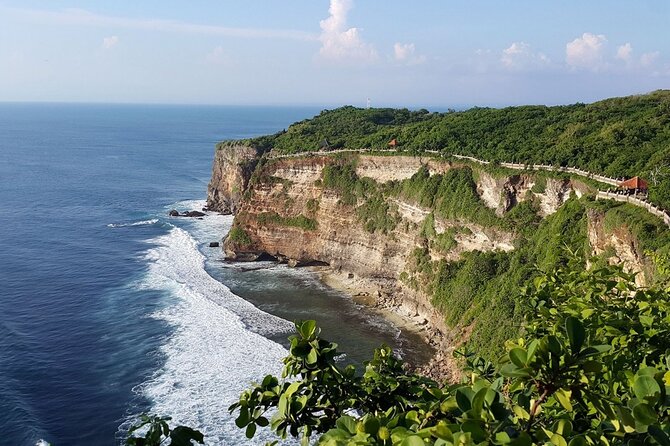 Private Tour Bali Beaches and Uluwatu Temple with Dinner - Jimbaran Bay closes the day with seafood