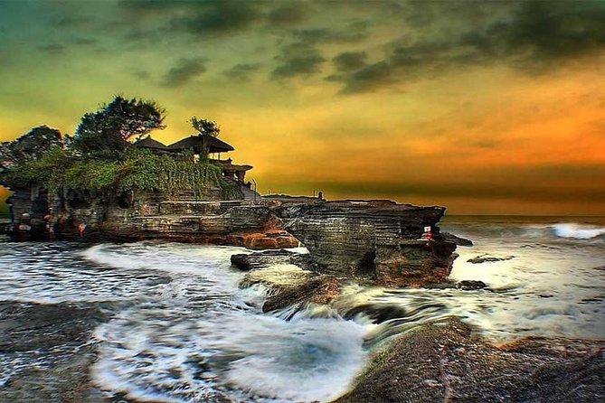Private Tour Bali Swing & Visiting Temples in Bali - The private car, pickup areas, and long-road reality
