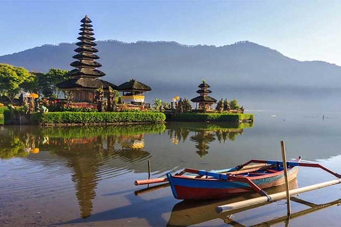 Private Tour: Ulun Danu Temple-Handara Gate-Wana Giri Hill&Tanah Lot Sunset - What the $50 price really covers