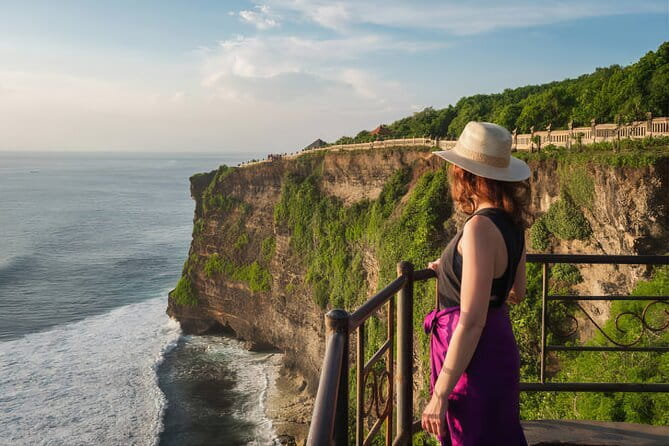 Private Tour Uluwatu Temple and Kecak Sunset Dance - Why the Uluwatu sunset is worth building a day around