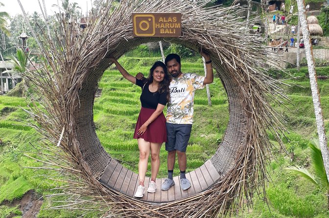 Private Ubud Tour Package - Pura Puseh, Batuan Temple, and local design