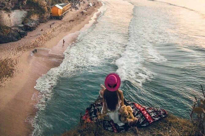 Southern Bali Highlights Tour & Uluwatu Temple - Private transport and the role of the driver