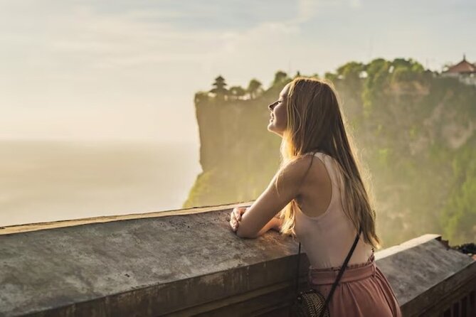Southern Bali Highlights Tour & Uluwatu Temple - Padang-Padang Beach and the walk through the rocks