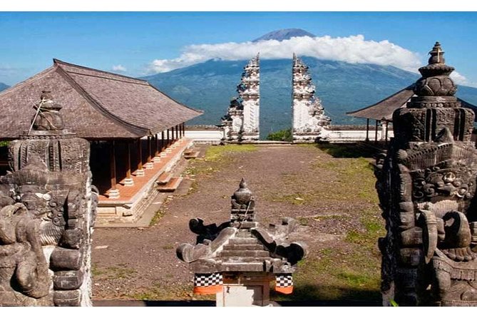 Tour Gate of Heaven at Lempuyang Temple - Blue Lagoon Snorkeling with lunch - How the private format affects your day
