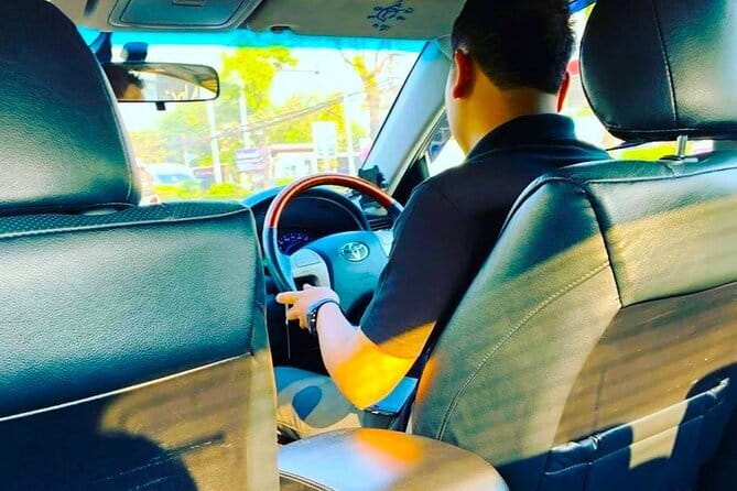 Try find your better than us! Airport transfer service in Denpasar HTL-APT(DPS) - Picking the right car for your luggage