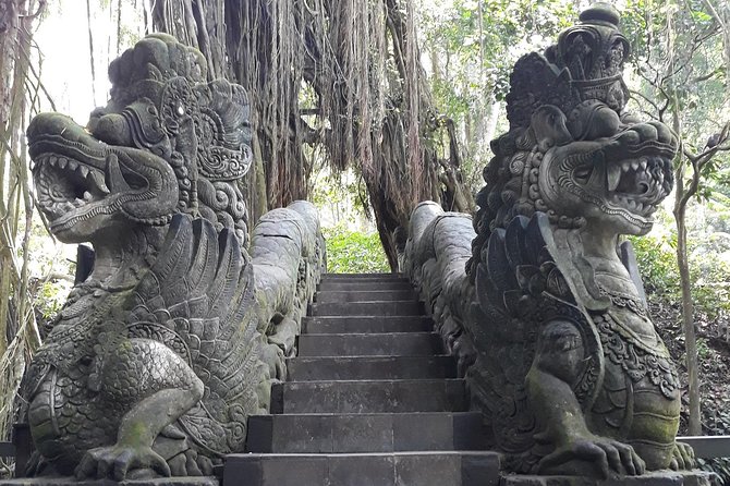 Ubud Customized Private Tour - Batubulan art and Balinese craft