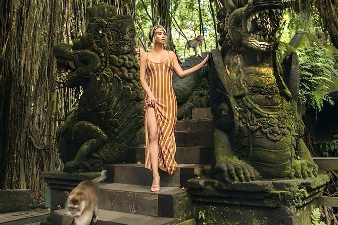 Ubud Day Tour: Sacred Monkey Forest, Tegenungan Waterfall, Rice Terrace - Tegalalang Rice Terrace, beauty with steep walking