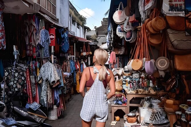 Ubud Highlights Rice Terraces, Temple, Waterfall & Monkeys forest - Walking the Tegalalang Rice Terrace
