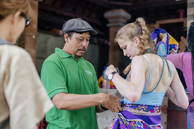 Ubud Small Group Tour: Monkey Forest, Tegalalang Rice Terraces and more - Tegalalang Rice Terraces provide the day’s big view