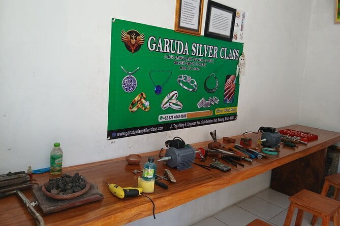 Uluwatu Silver Class: A Unique Jewelry-Making Experience in Bali - What the Price Includes at $45.82