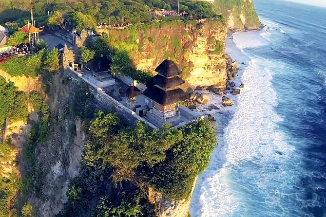 Uluwatu Temple, Beaches and Southern Bali Tour - Jimbaran Bay and the seafood finish