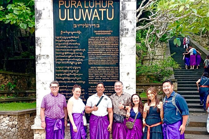 Uluwatu Temple Entry and Kecak Fire Dance Ticket - The monkey problem, and why the guide matters
