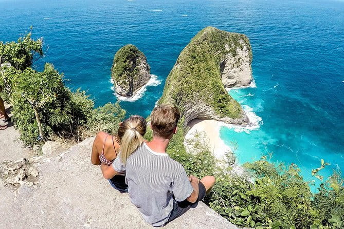 West Nusa Penida Day Trip - Kelingking Beach and its famous cliff view